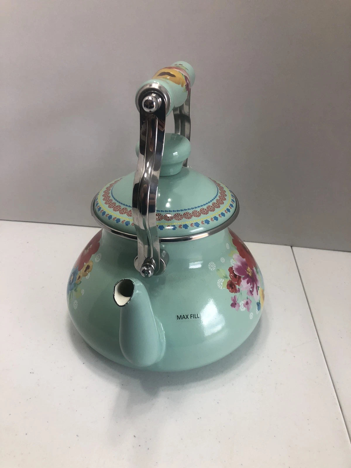 Pioneer Woman ~ Breezy Blossom ~ 1.9-Quart Tea Kettle ~ Enamel on Steel ~ Floral