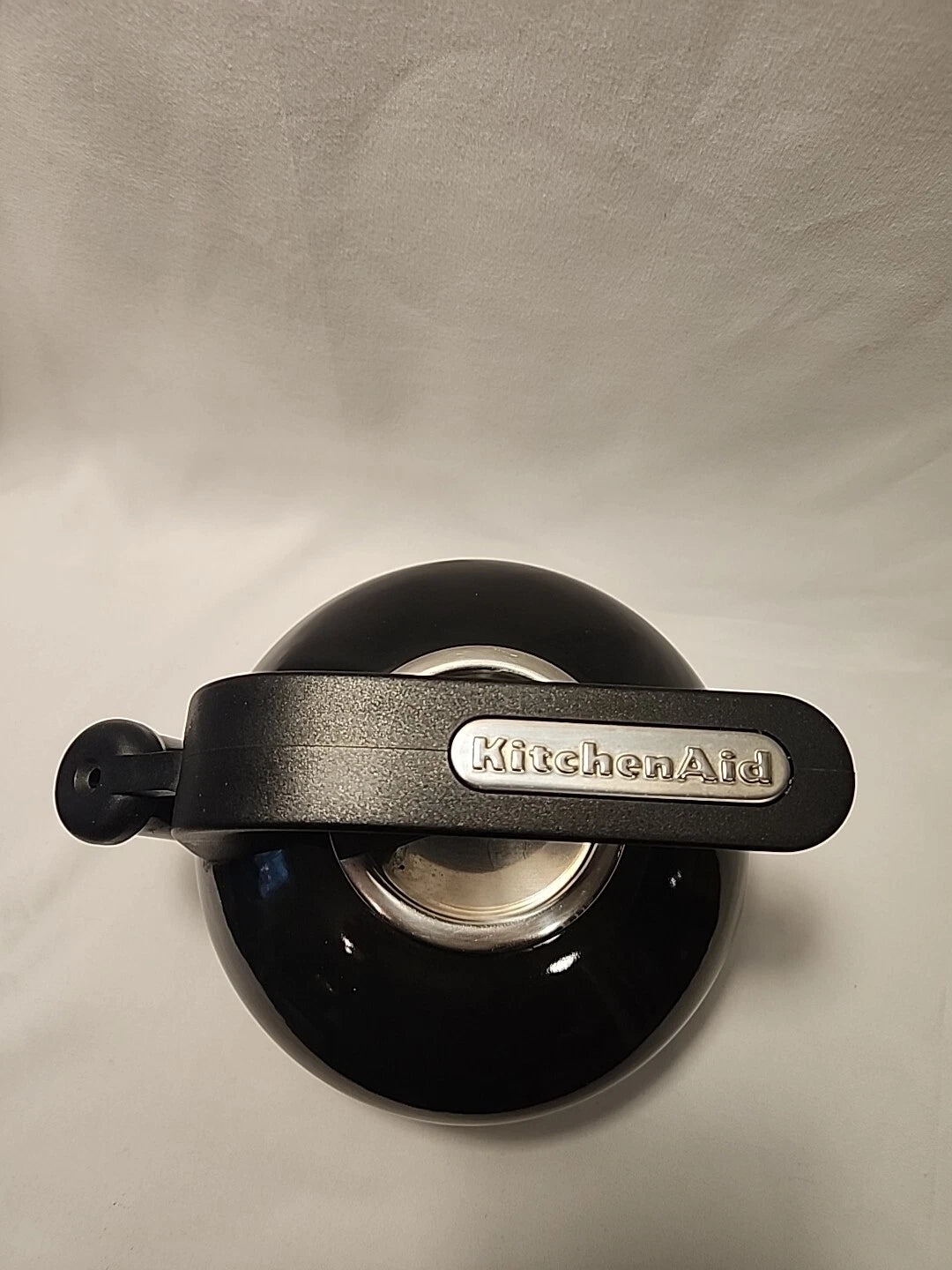 KitchenAid 2 Quart Whistling Kettle, Whistling Teapot, Black Enamel