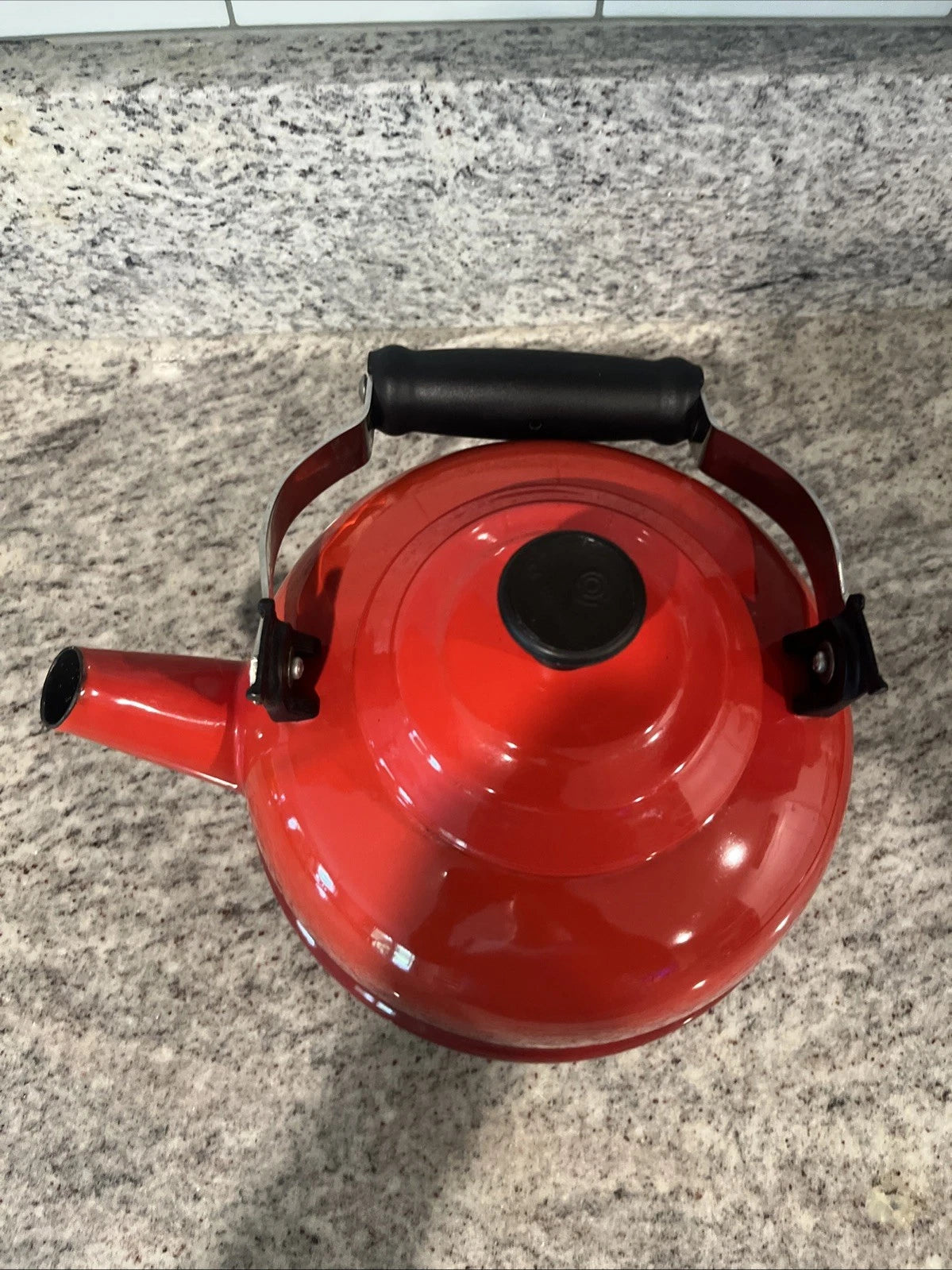 Le Creuset Classic Tea Kettle Teapot Enamel Ombre Cerise Red 1.7qt