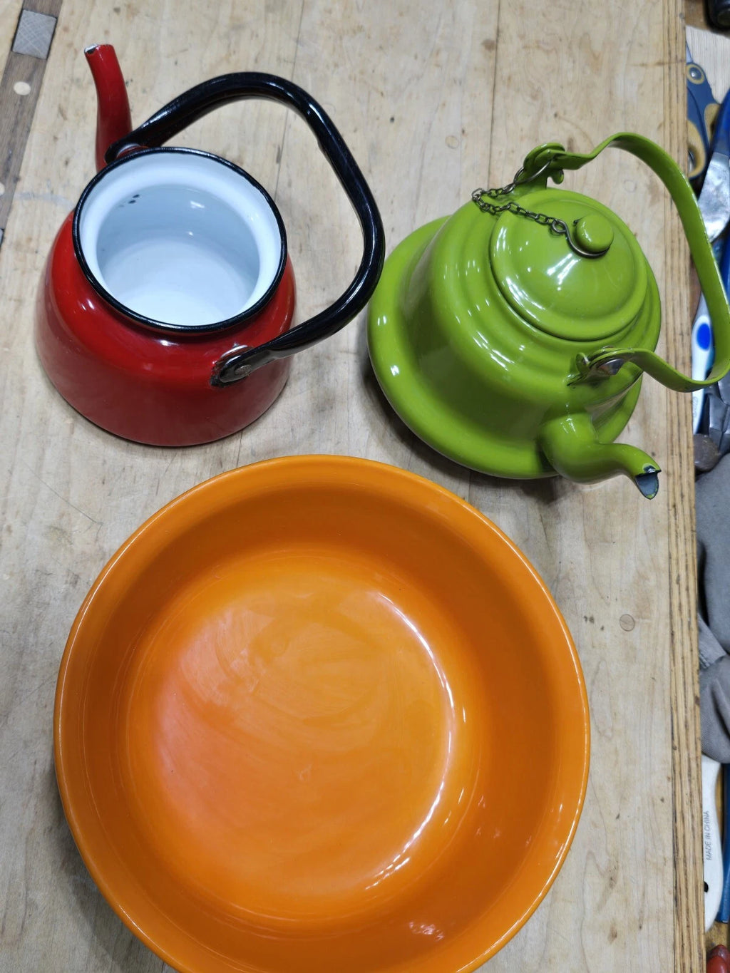 Lot Of 3 Cousances Teapots & BOWL Red & Orange Beautiful Similar To Le Creuset