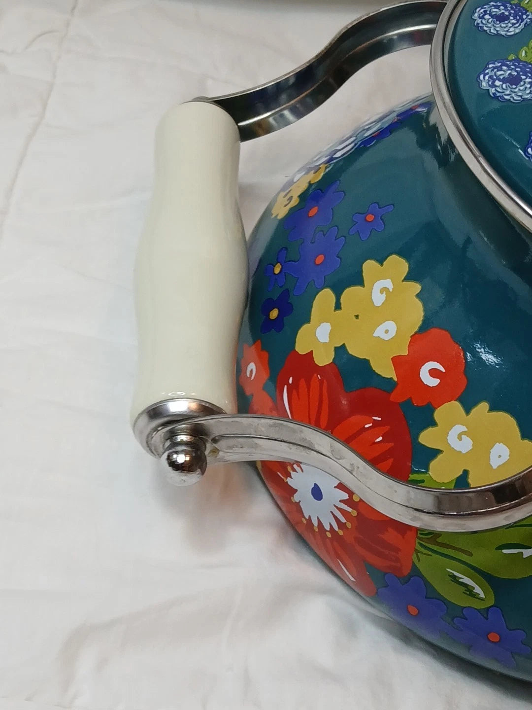 The Pioneer Woman Dazzling Dahlias Enamel Steel Teal 1.9 Quart Tea Kettle Pot
