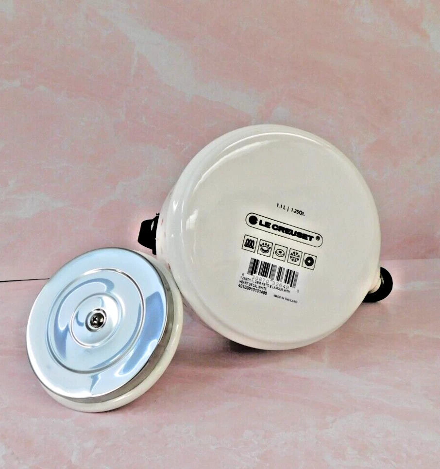 Le Creuset L'Amour Collection 1.25 Quart Demi Kettle with Heart Applique - NEW