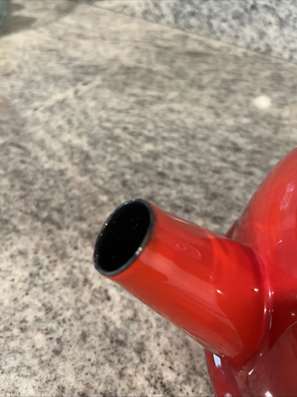 Le Creuset Classic Tea Kettle Teapot Enamel Ombre Cerise Red 1.7qt