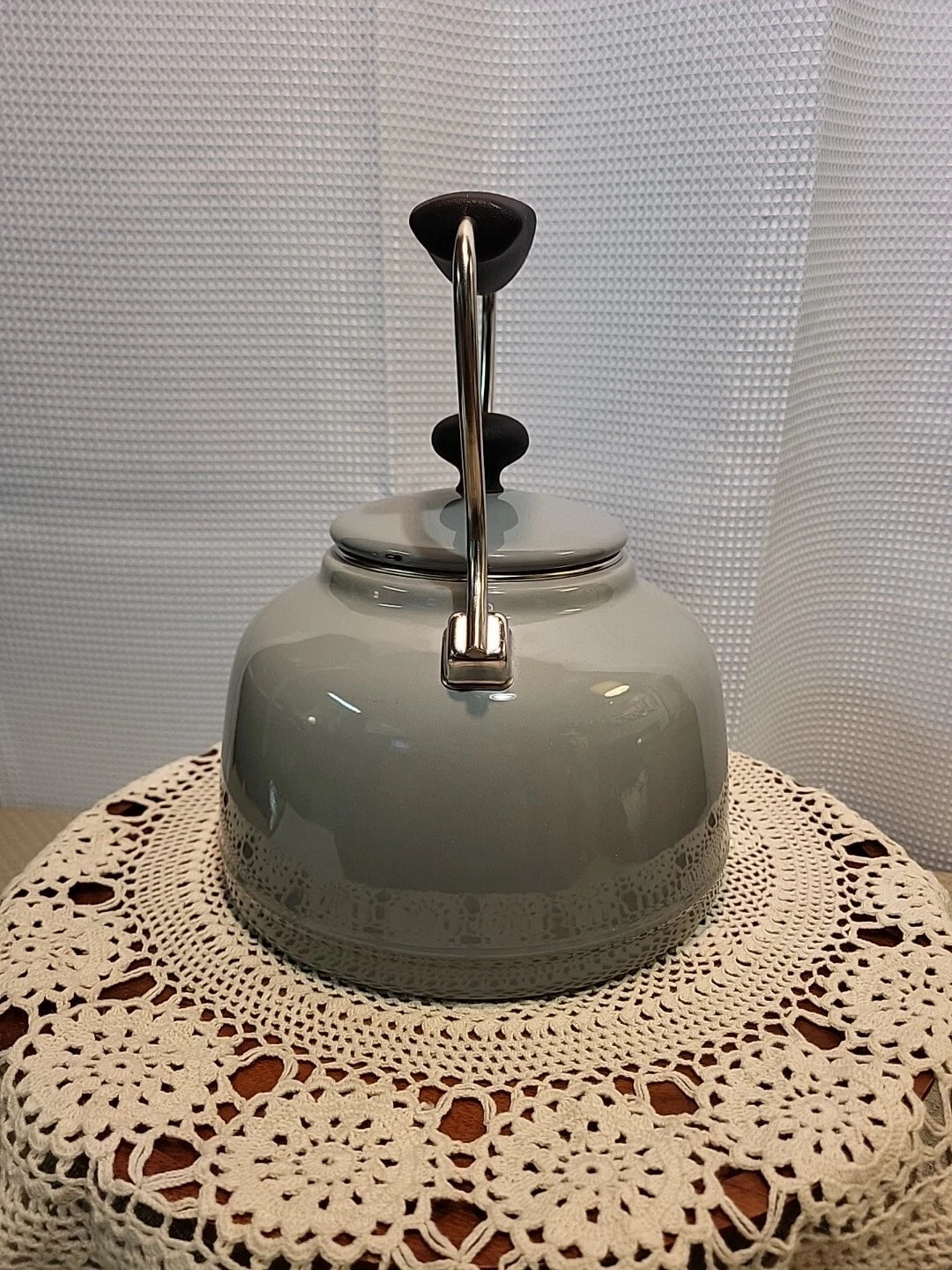 Tea Kettle Chantal Enamel On Steel Splatter Gray 1.7 Qt Whistling