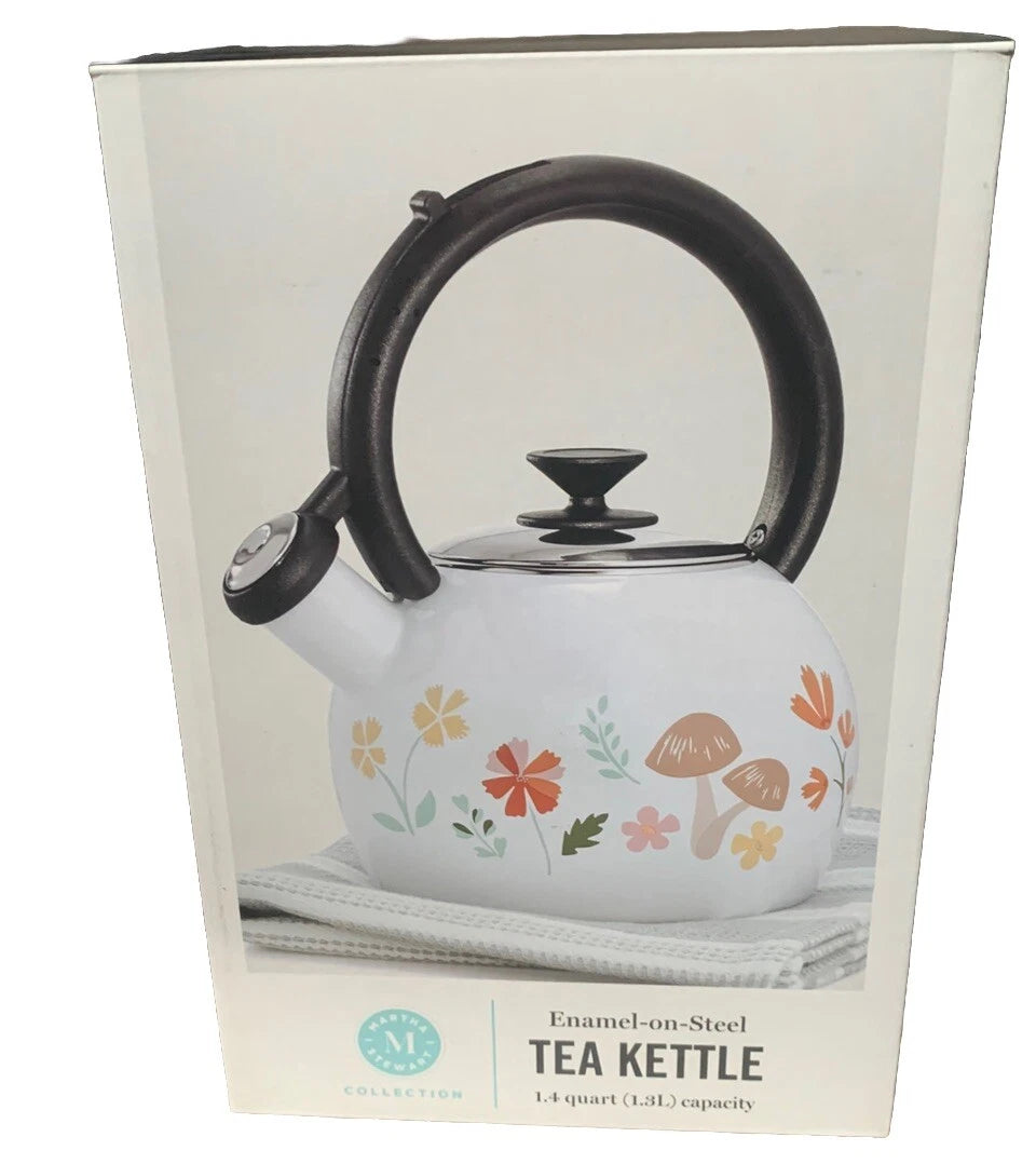 Martha Stewart Tea kettle,The Harvest Collection, Enamel On Steel / 1.4 Quart