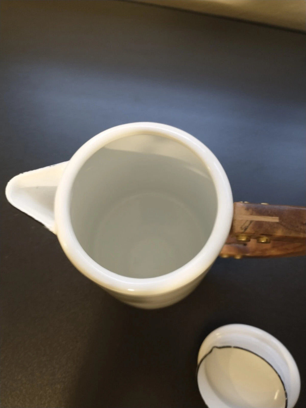 Hearth And Hand Magnolia White Enamel 6 Cup Coffee Teapot