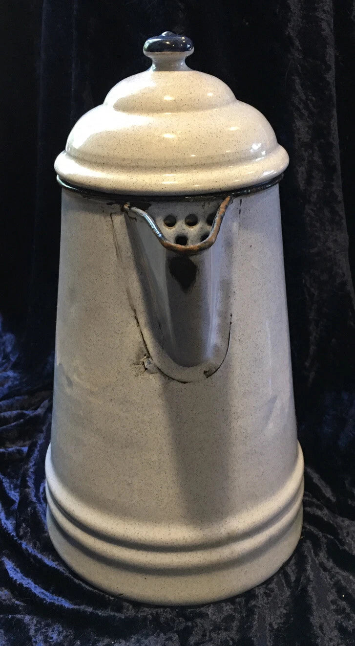 Vintage very Light Gray Blue White Speckle Graniteware Enamel Coffee Tea Pot 10"