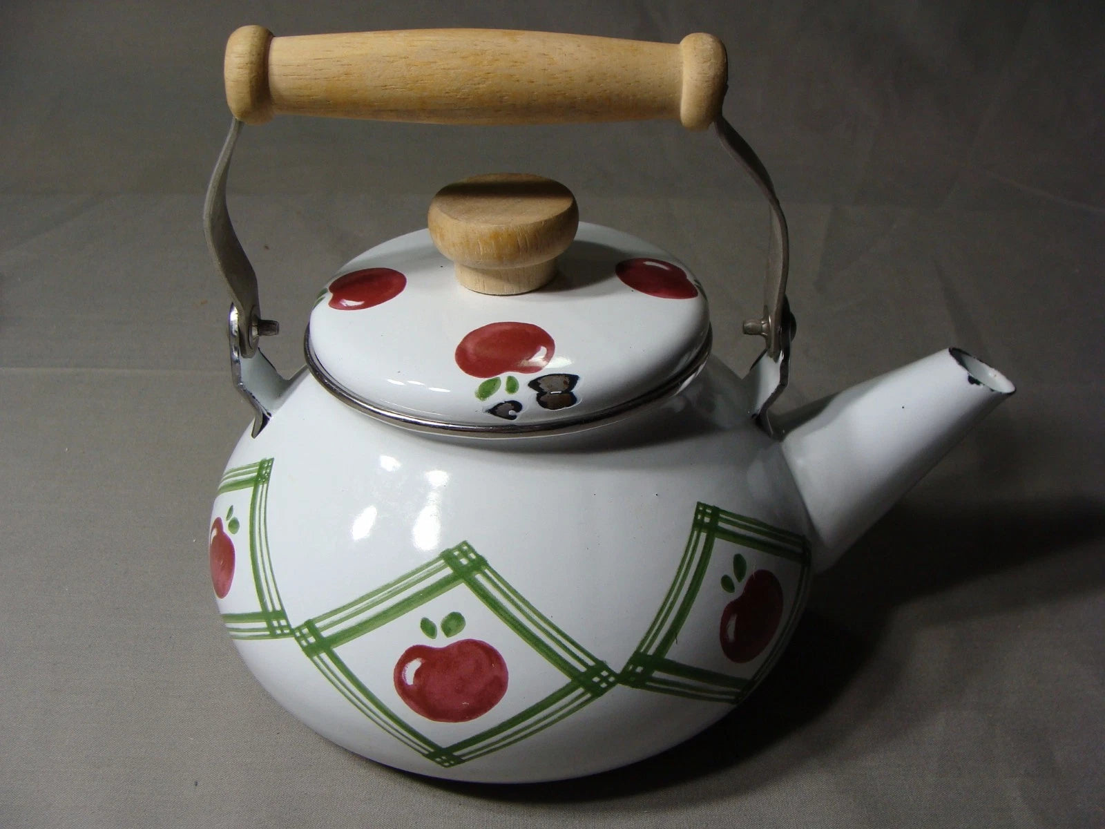 Enamel Tea Kettle In The Applejack Pattern