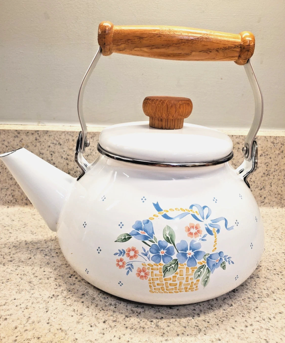 Vintage Corelle Coordinates Enamel Tea Kettle by Lincoware "Country Cornflower"