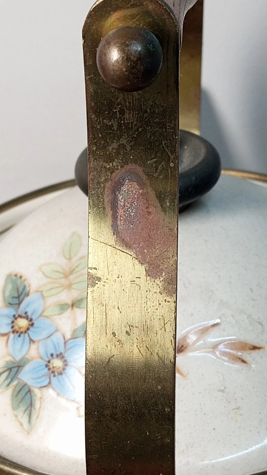 Vintage Mikasa Grande Chef Day Dreams  2.5. Qt Enamel Tea Kettle Japan UN704