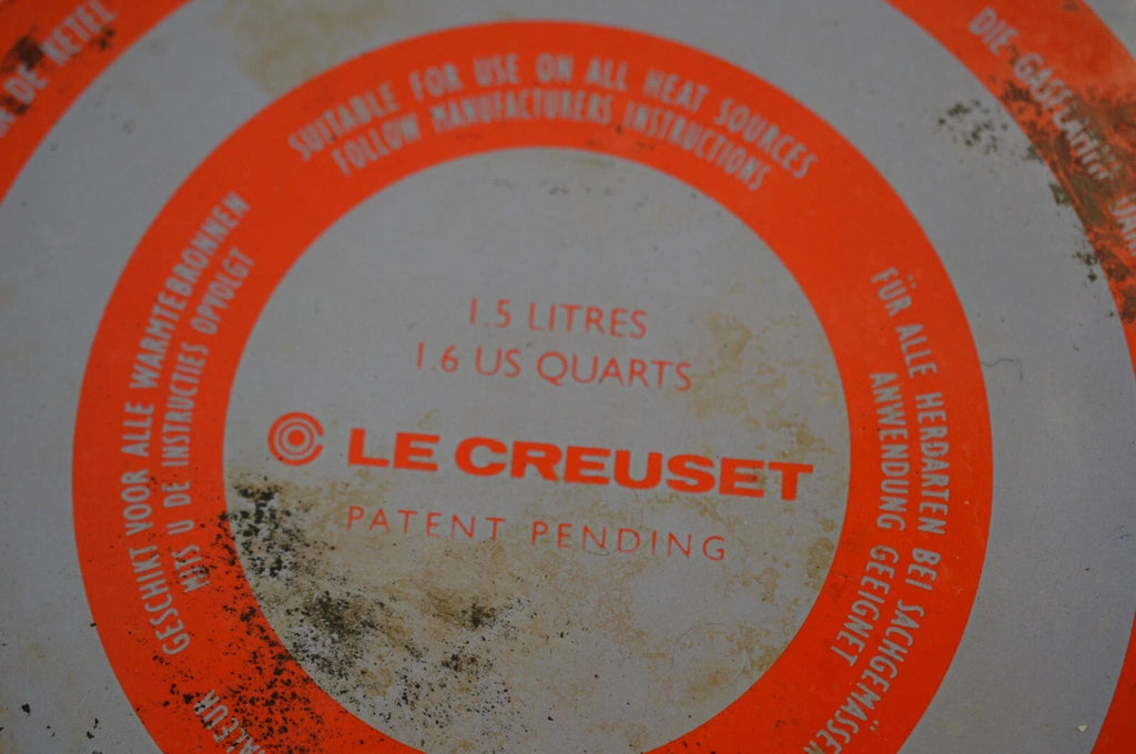 LE CREUSET Zen Tea Pot 1.5 L 1.6 Qt Cherry Red Enamel Whistling Kettle