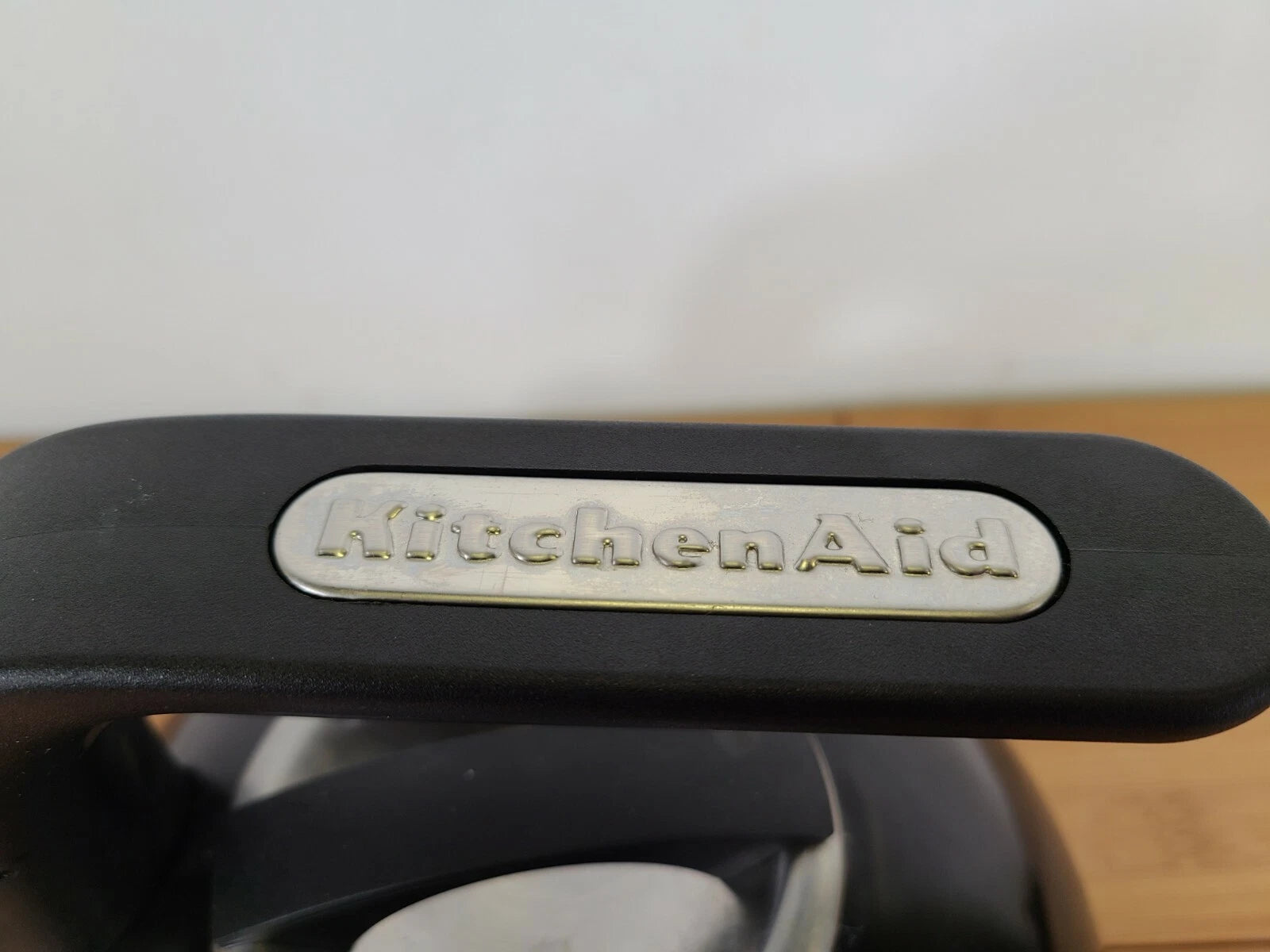 KitchenAid ~ 2 Qt/1.9L ~ Black Enamel ~  Whistling Teapot ~ Tea Kettle