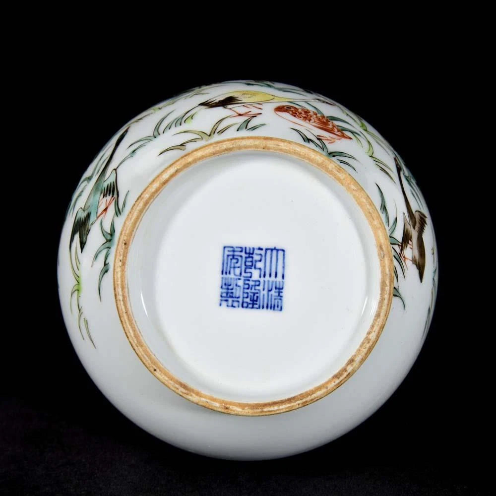 Qianlong Signed Old Chinese Colour Enamel Vase W/bird N3361