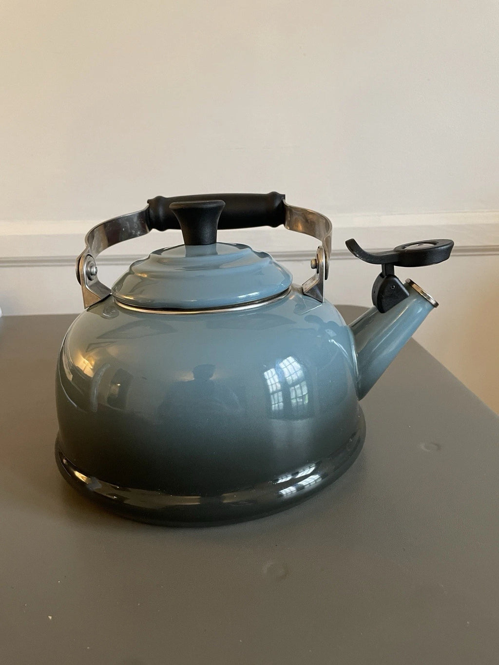 Classic Whistling Kettle By Le Creuset - Enamel on Steel 1.7 Qt - Blue Black