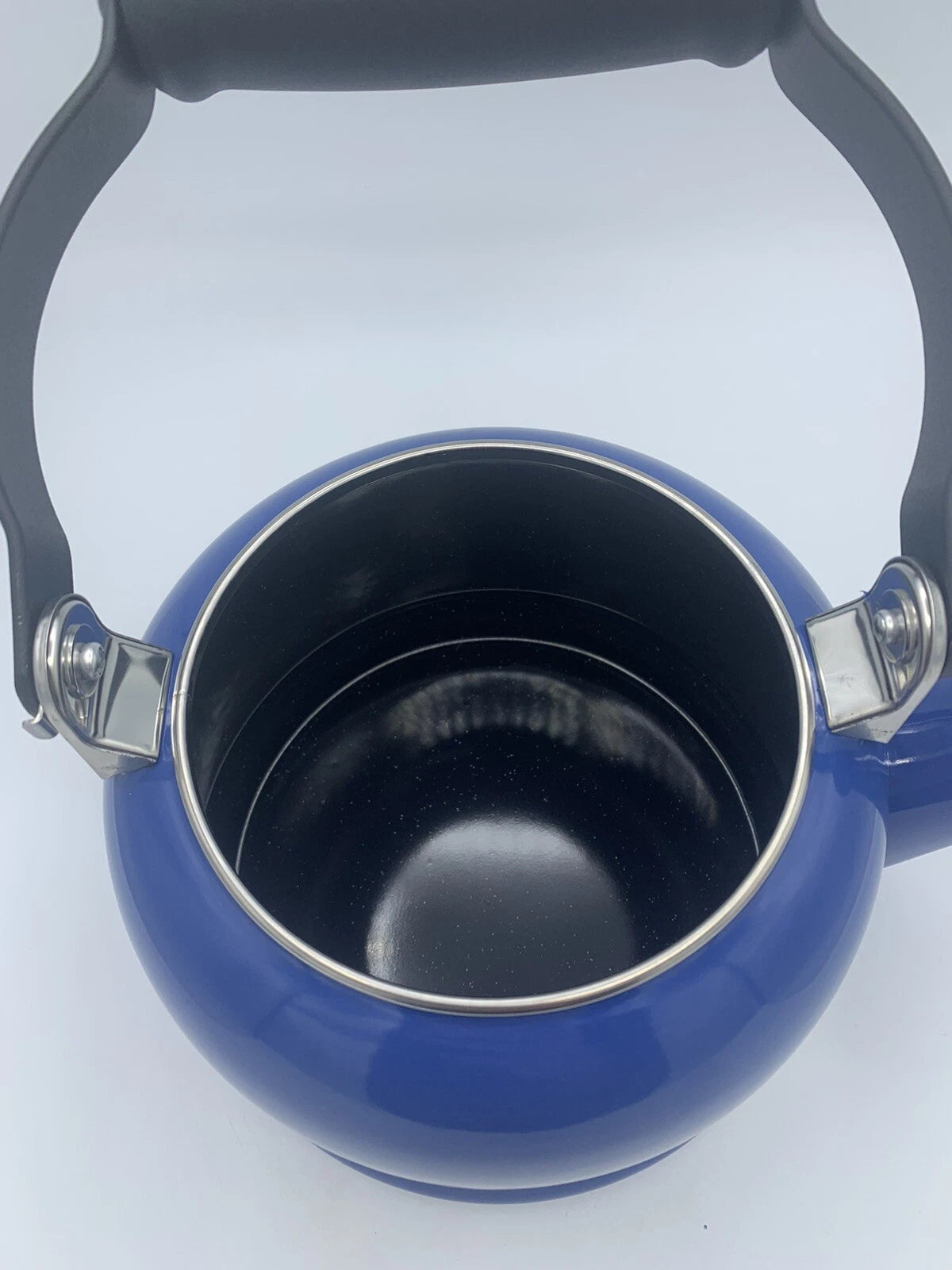 Le Creuset  “COBALT BLUE LOTUS”WHISTLING  TEA KETTLE 1.25 QT  Enamel Steel NIB