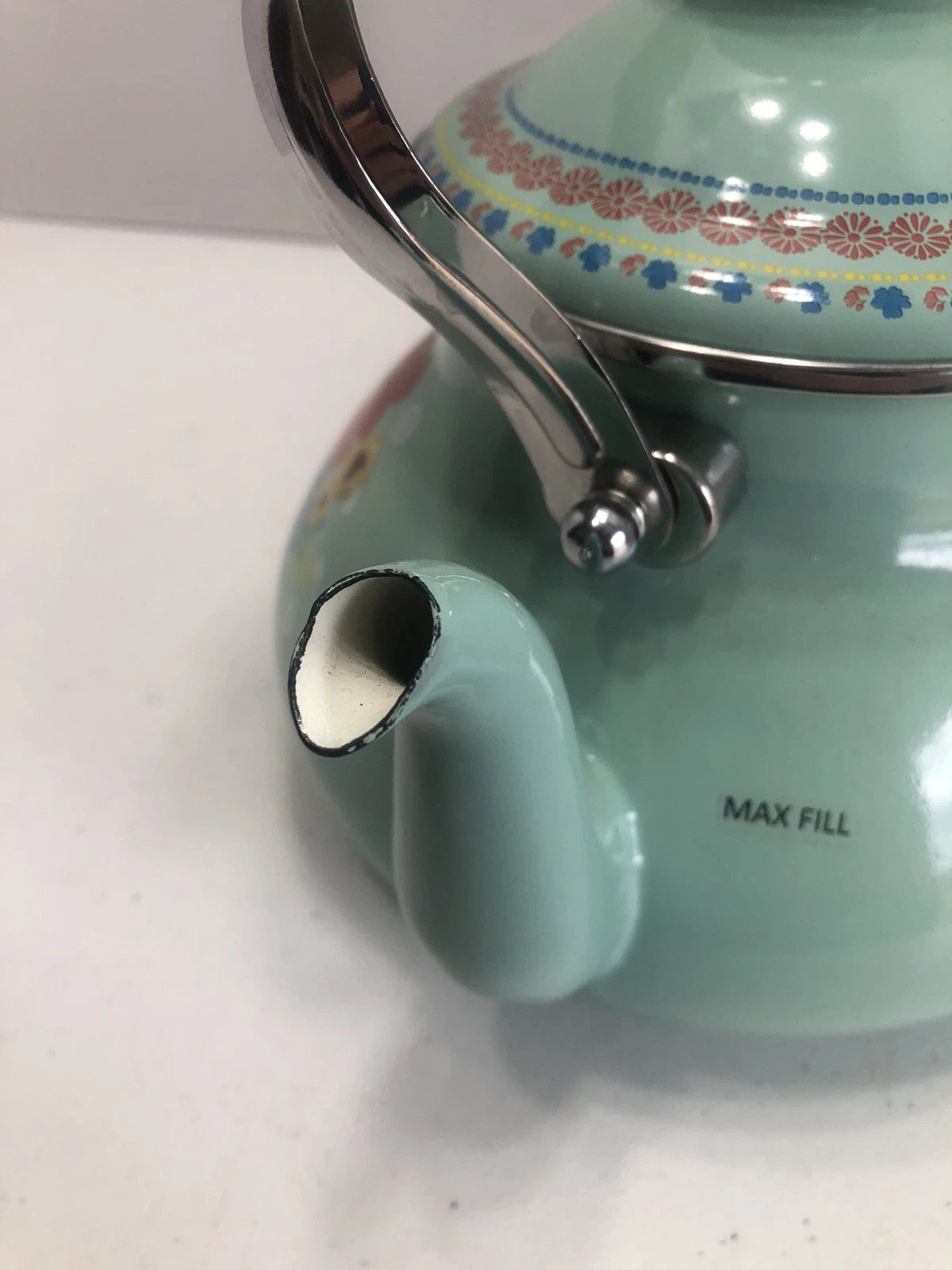 Pioneer Woman ~ Breezy Blossom ~ 1.9-Quart Tea Kettle ~ Enamel on Steel ~ Floral