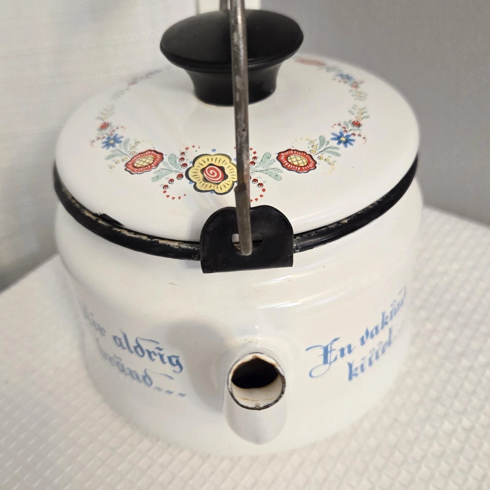 Vtg Berggren  Enamelware Teapot Tea Kettle Pennsylvania Dutch Folk Art READ