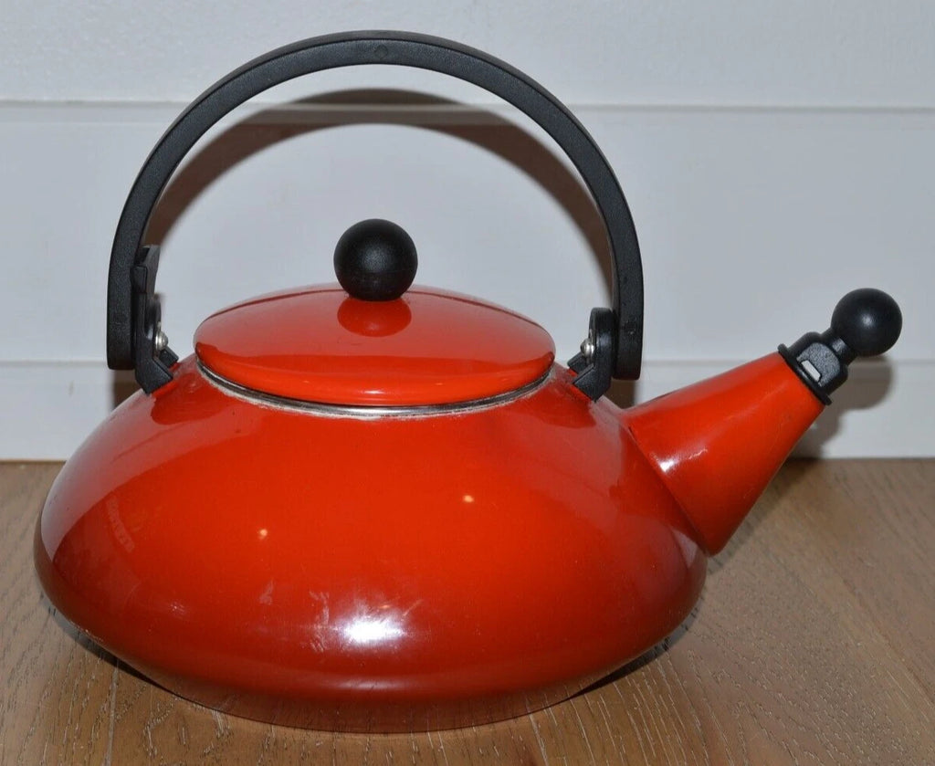 LE CREUSET Zen Tea Pot 1.5 L 1.6 Qt Cherry Red Enamel Whistling Kettle