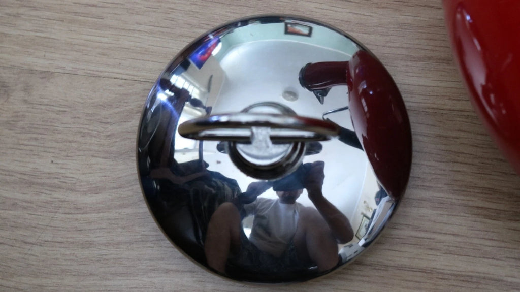 Chantal Whistling Tea Kettle Teapot Red Cherry Enamel 2qt Pre Owned