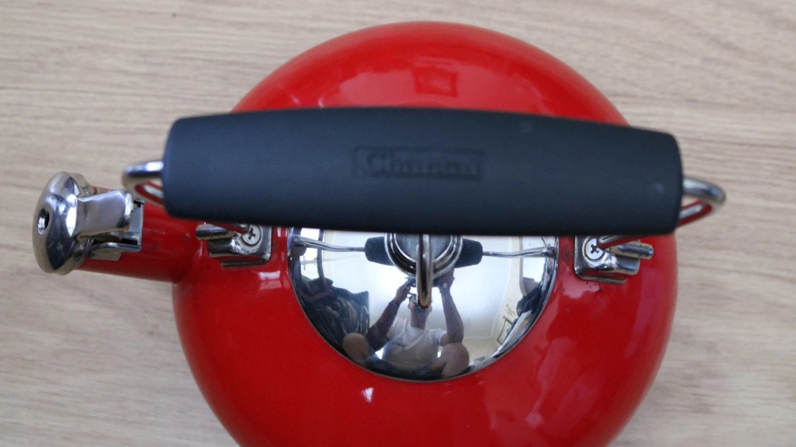 Chantal Whistling Tea Kettle Teapot Red Cherry Enamel 2qt Pre Owned