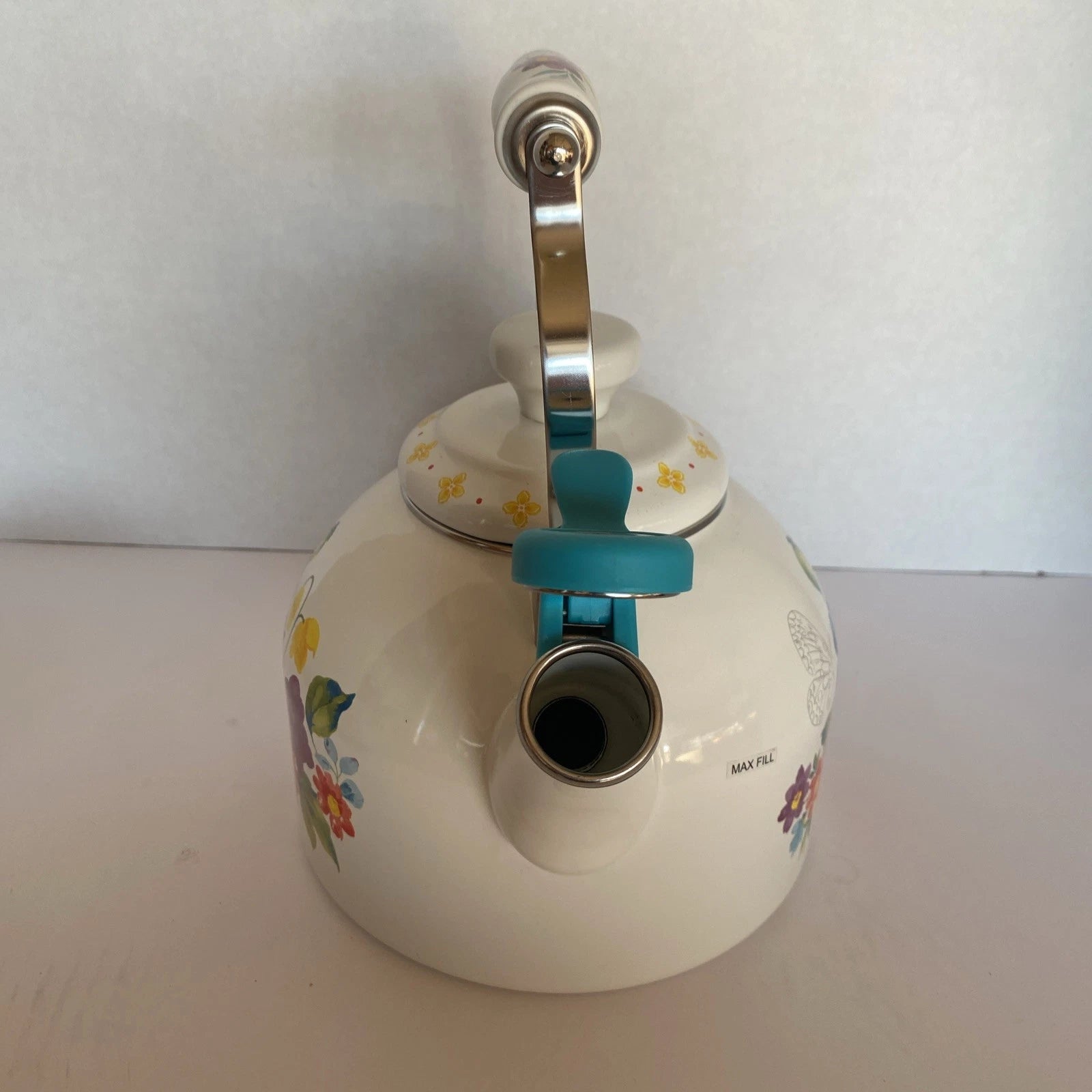 Pioneer Woman ~ Blooming Bouquet ~ 2-Quart Tea Kettle ~ Enamel on Steel ~ Floral