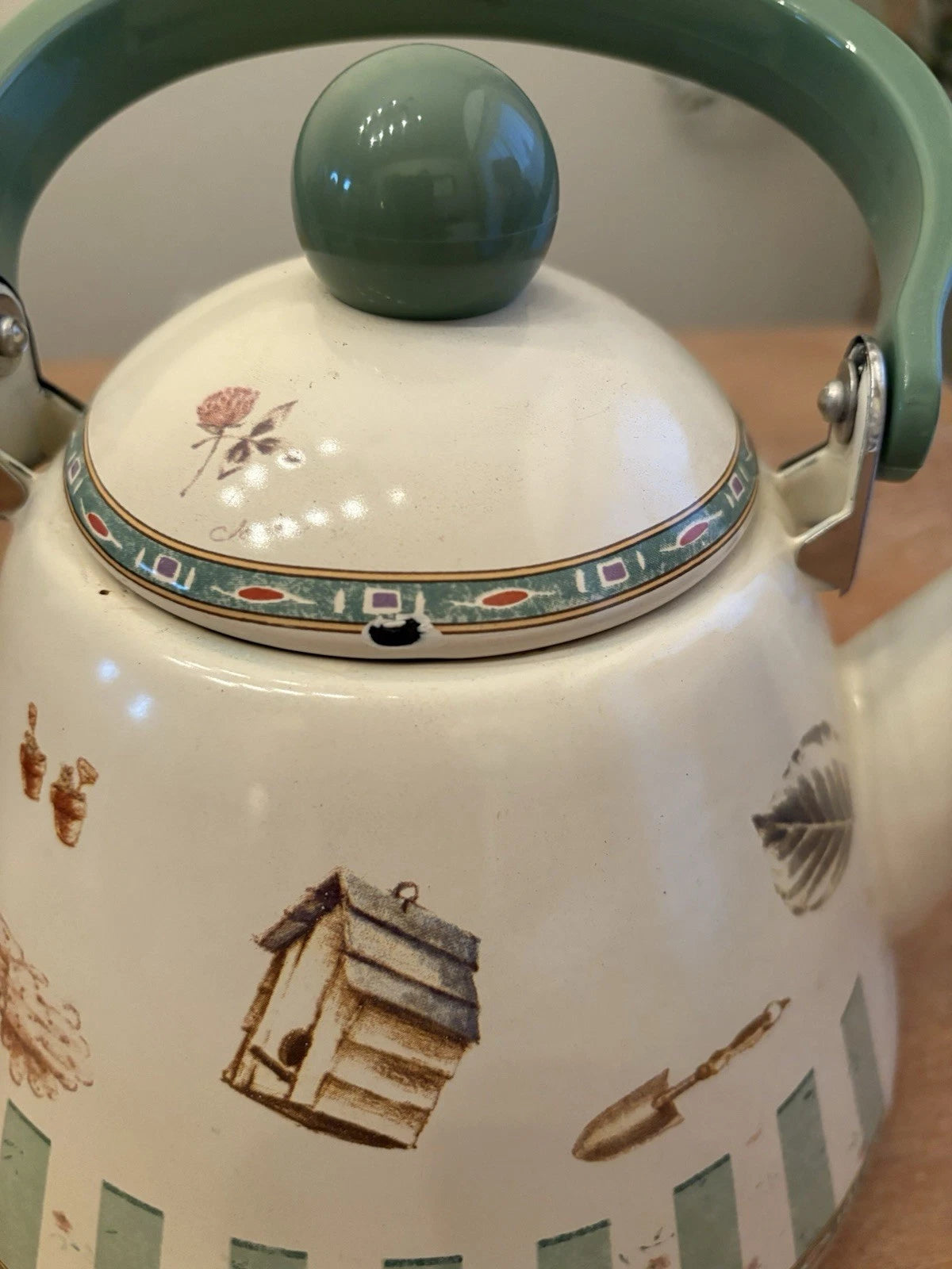 Pfaltzgraff Naturewood Garden Metal Enamelware Teapot Tea Pot Kettle 2.5 QT