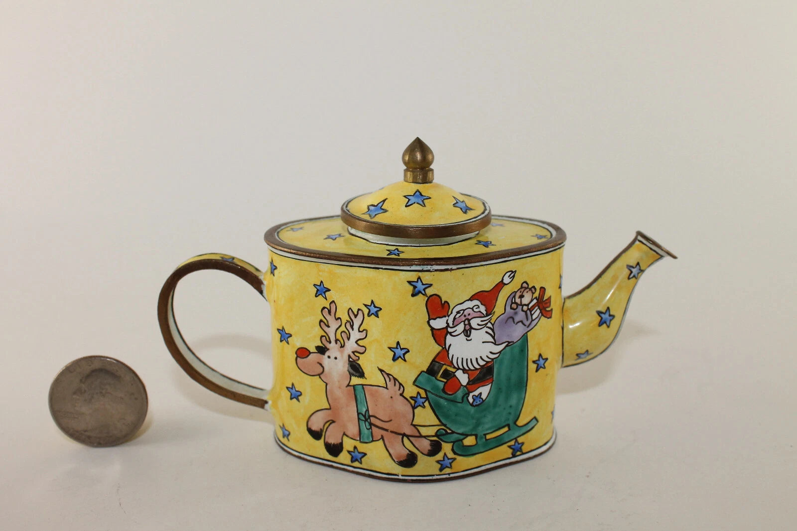 Vintage Collectible Kelvin Chen Enamel Miniature Yellow Teapot Santa w Reindeer