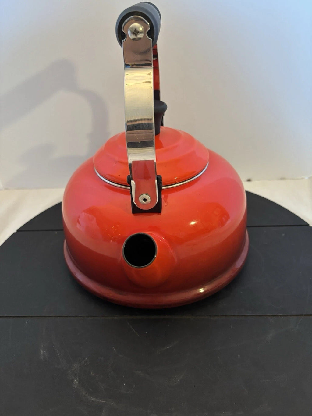Le Creuset Tea Kettle 1.7 Quart Flame Red Ombre Lg Enamel Teapot R23