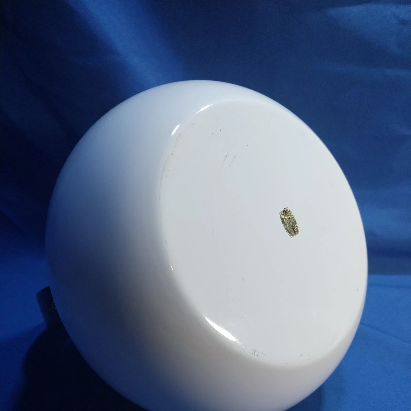 Copco White Enameled Whistling Tea Kettle  #0708 2.5 quart