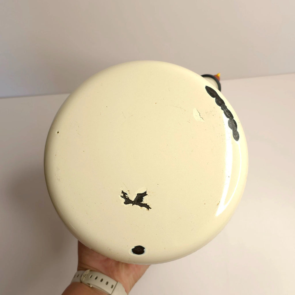 Debbie Mumm Woodland Santa Whistling Tea Kettle 2.5 Qt Porcelain Enamel 1999