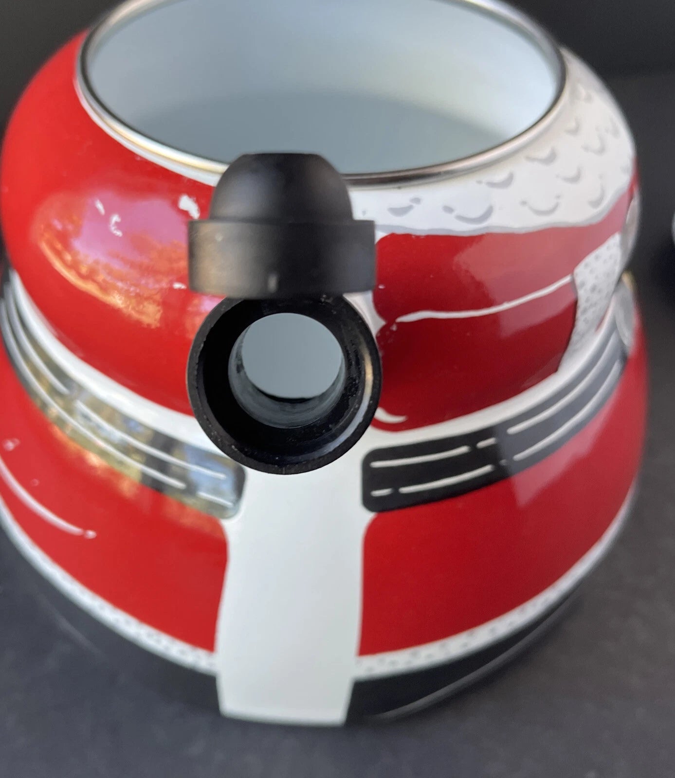 Roshco Enamel 3 Quart Santa Clause Whistling Teapot Kettle w/ Box
