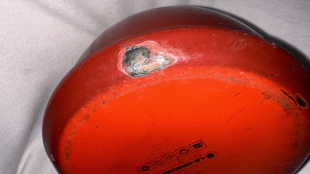 Le Creuset Classic Whistling Tea Kettle Teapot Enamel Cerise Red 1.7qt