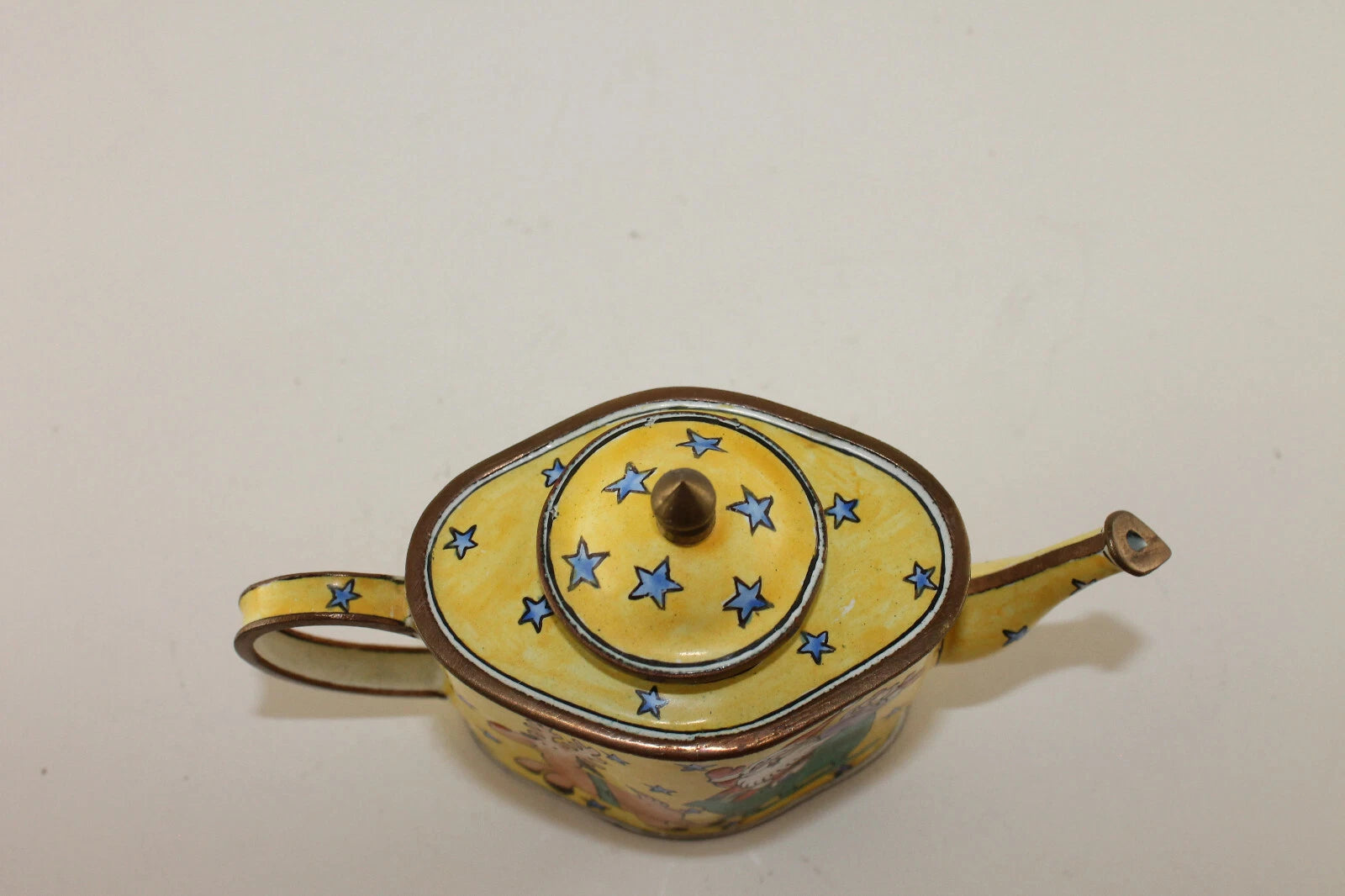 Vintage Collectible Kelvin Chen Enamel Miniature Yellow Teapot Santa w Reindeer