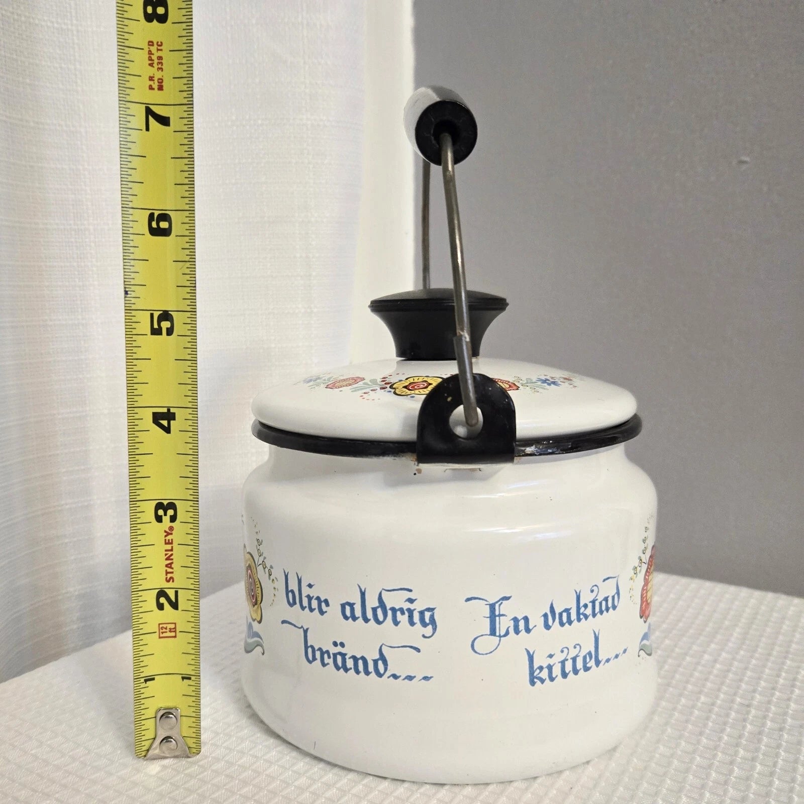 Vtg Berggren  Enamelware Teapot Tea Kettle Pennsylvania Dutch Folk Art READ