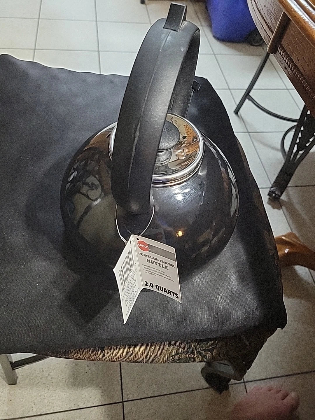 NWT Copco Black Porcelain Enamel On Steel Whistling Tea Kettle 2 Qt New