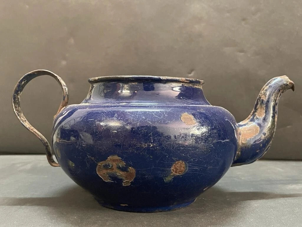 VINTAGE OLD UNIQUE H & C PORCELAIN ENAMEL MILK TEA POT / KETTLE KITCHENWARE