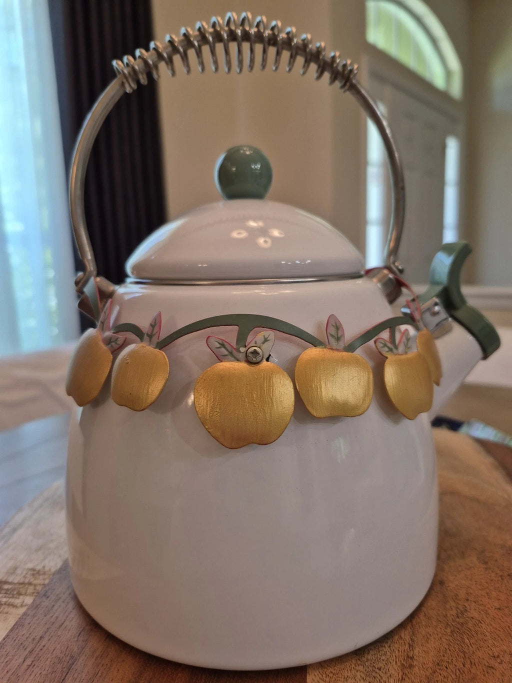 White Enamel Whistling Tea Kettle Gold Apple Garland 1999 Via Ancona