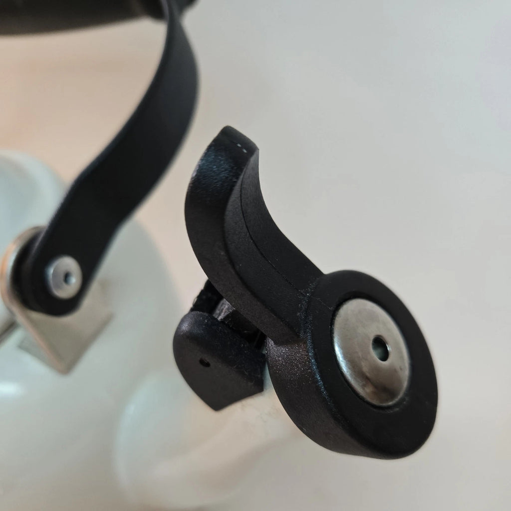 Vintage Le Creuset Whistling Tea Kettle White Enamel Steel 1.25  - Enamel/Steel