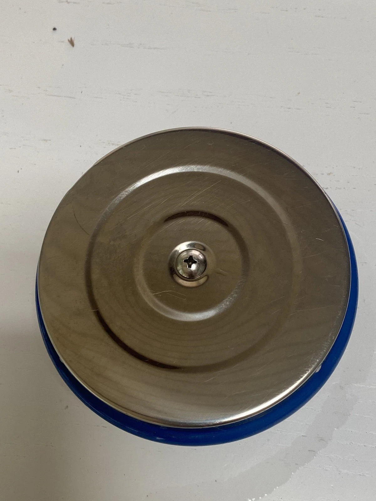 Le Creuset Classic Whistling Kettle, enamel On Steel  Blue Ombré 1.7 Qt