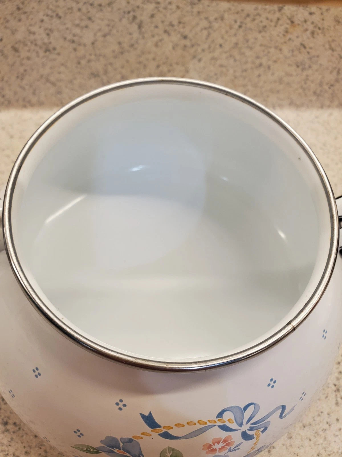 Vintage Corelle Coordinates Enamel Tea Kettle by Lincoware "Country Cornflower"