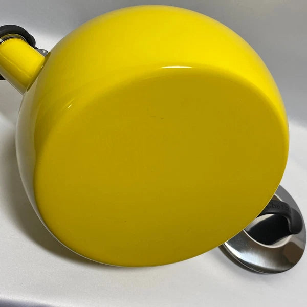 Chantal Whistling Teakettle Bright Yellow Enamel on Steel 2 Quart Kettle