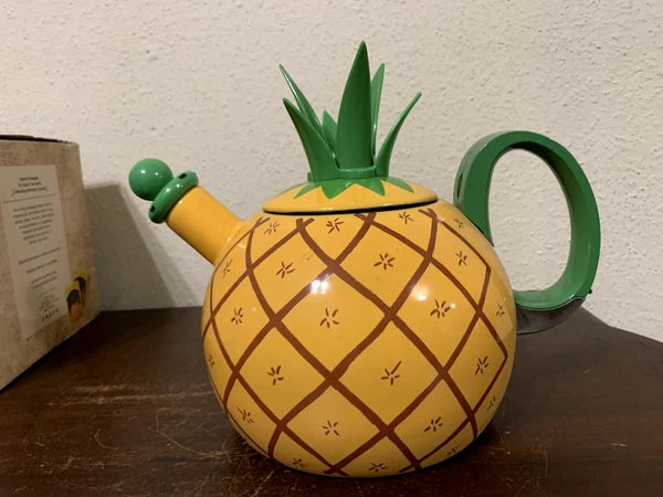 Copco Enamel on Steel Island Pineapple 2.5 Qt Whistling Tea Kettle 1993 WB