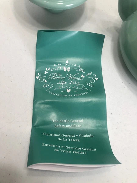 Pioneer Woman ~ Breezy Blossom ~ 1.9-Quart Tea Kettle ~ Enamel on Steel ~ Floral