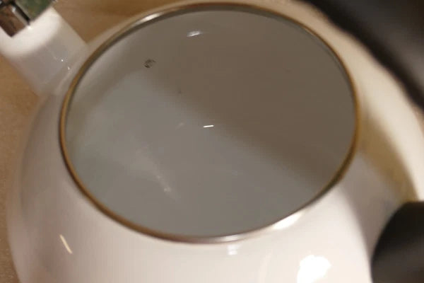 Vintage Farberware White Enamel Teapot Loud Whistling Kettle Half Handle
