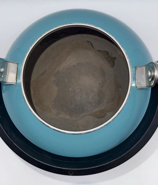 Le Creuset Light Ombre Blue ZEN Tea Kettle - 1.5 liter or 1.6 quart - Whistling