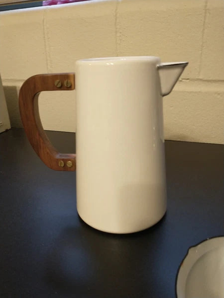 Hearth And Hand Magnolia White Enamel 6 Cup Coffee Teapot