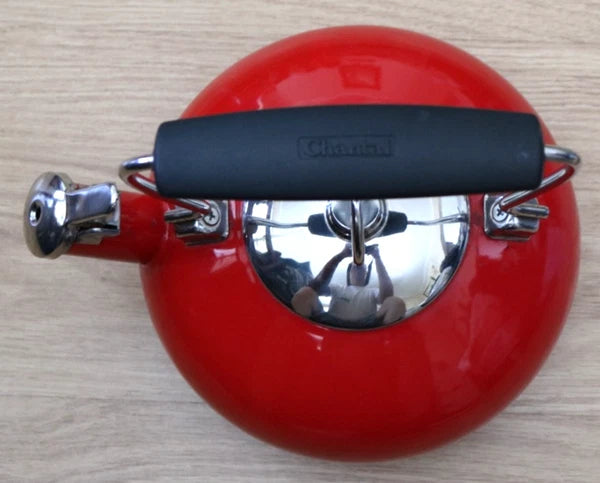 Chantal Whistling Tea Kettle Teapot Red Cherry Enamel 2qt Pre Owned