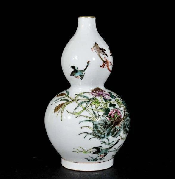 Qianlong Signed Old Chinese Colour Enamel Vase W/bird N3361