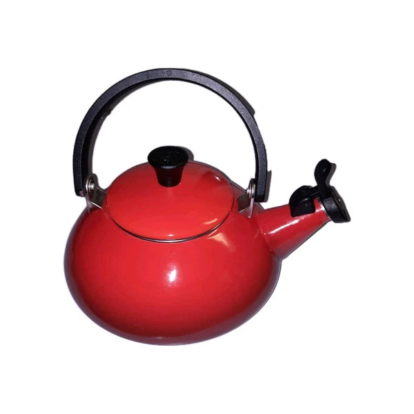 LE CREUSET Cerise Zen Ombre Cherry Red Enamel Teapot 1.5l 1.6qt Whistling Kettle