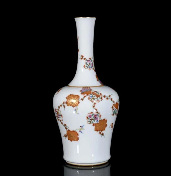 Qianlong Signed Old Chinese Colour Enamel Vase W/flower N3409